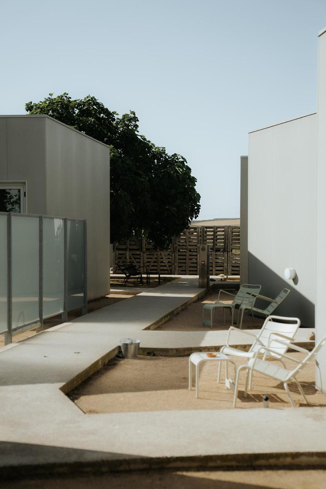 Hotel Aire De Bardenas Tudela Exterior photo